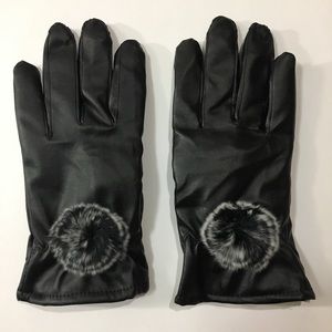 Black Faux Leather Women’s Gloves Size S